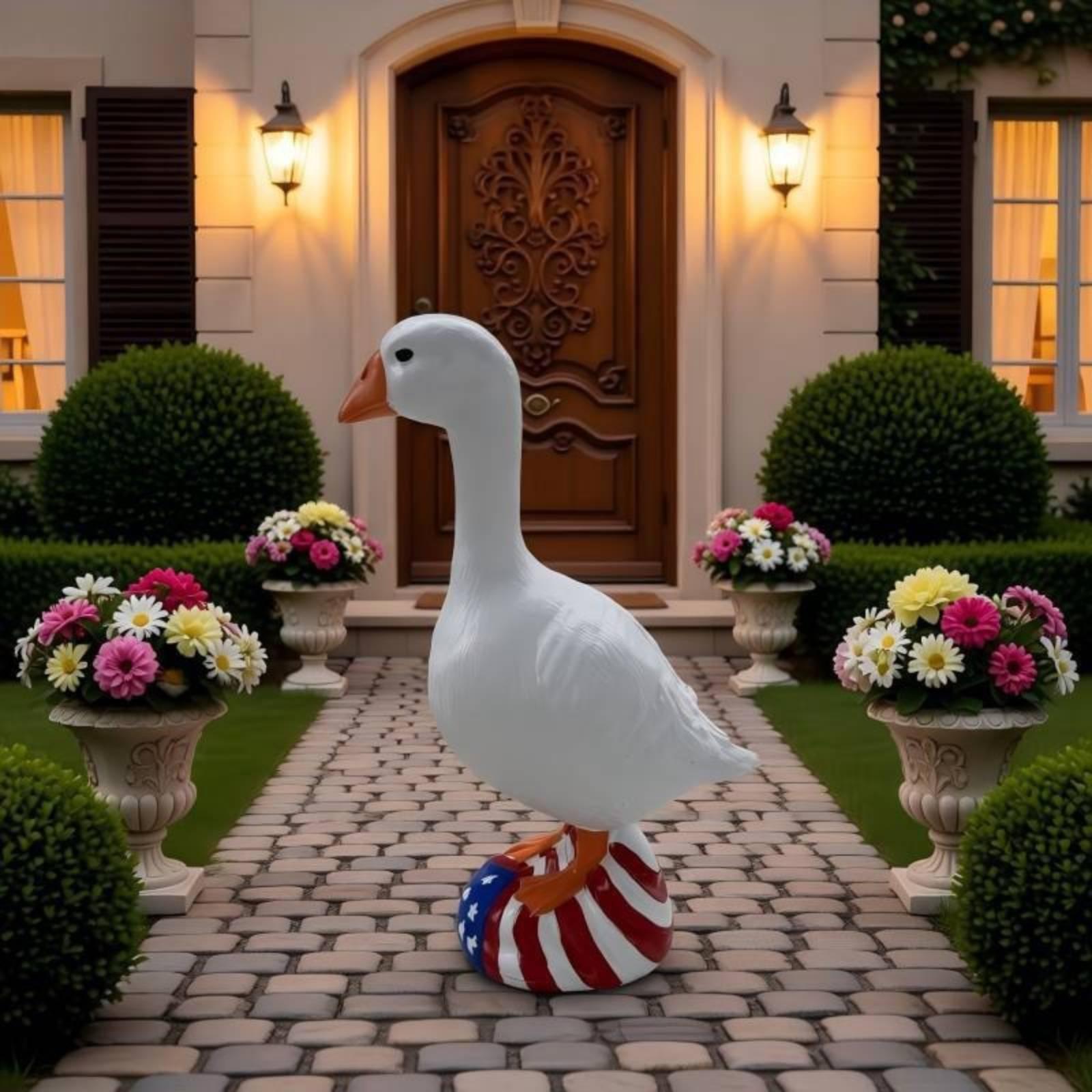 Tabletop Goose Ornament Resin  - огляд і ціна Resin